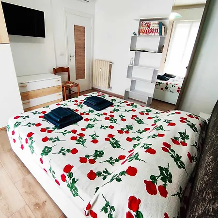 Renesmee Apartment